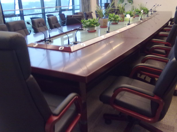 河南萬眾集團(tuán)辦公家具工程案例展示
